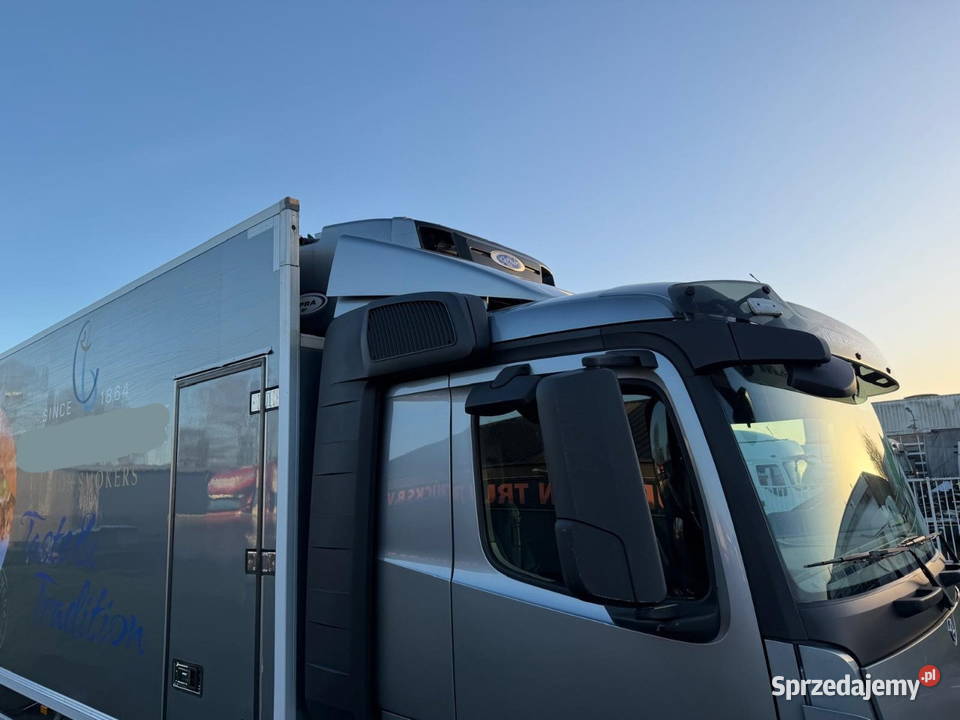 Mercedes chlodnia z sypialna kabina mazowieckie Warszawa sprzedam