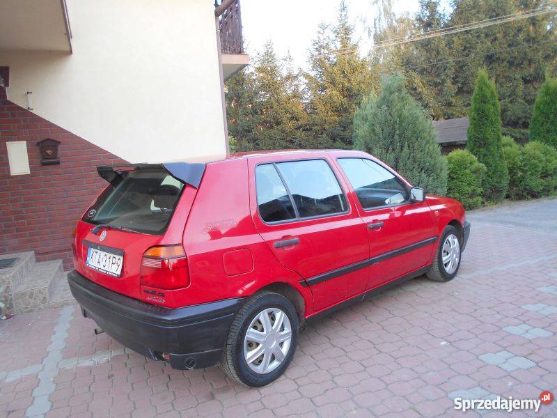 Volkswagen Golf 3 16 benzGAZ wspomaganie manualna Szynwałd sprzedam