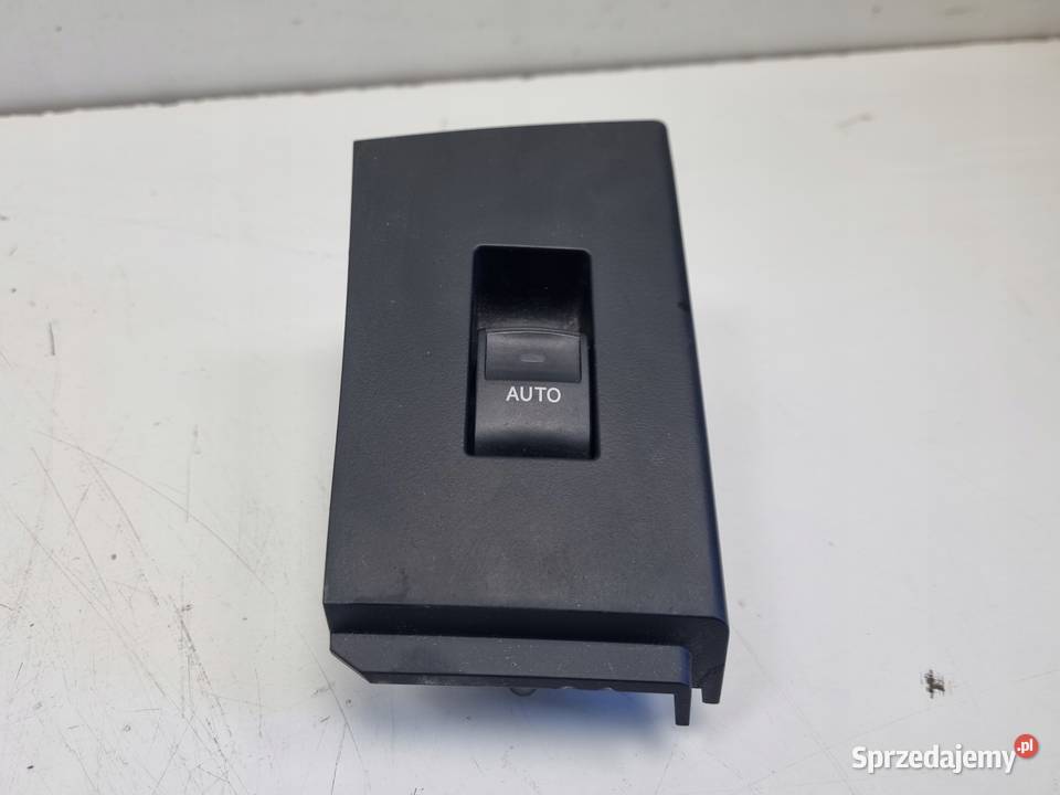 Toyota Auris II LEWY PRZEŁĄCZNIK TYLNEJ SZYBY Panele sterowania, przełączniki Rudka