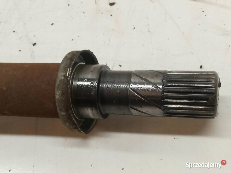 PÓŁOŚ PRAWY PRZÓD 16 B Dacia Duster II 20172024 Rok produkcji 2019 Półosie Półosie