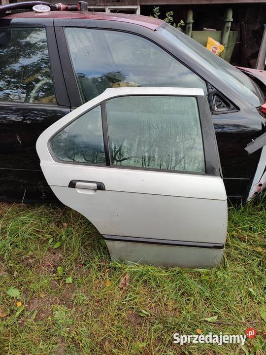 BMW E36 drzwi prawy tył sedan Wrzosówka sprzedam