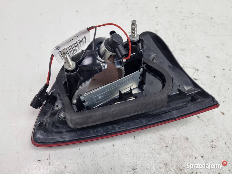 Renault Clio IV kombi TYLNA LAMPA PRAWA W KLAPE Rudka sprzedam