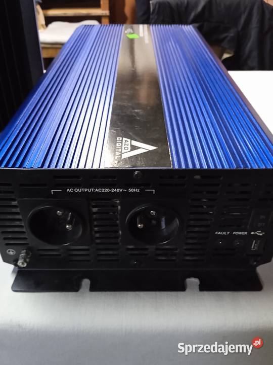 Zestaw fotowoltaiczny przetwornica regulator
