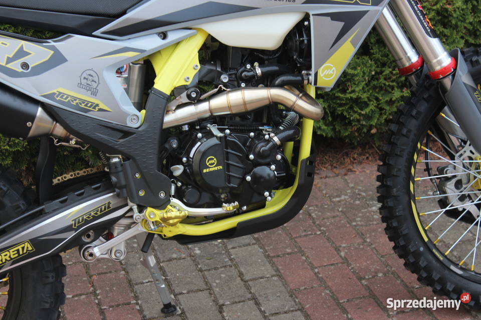 Cross BERETTA 300 TR7 ASIX 300 XR99 4T NOWY duża Goleniów