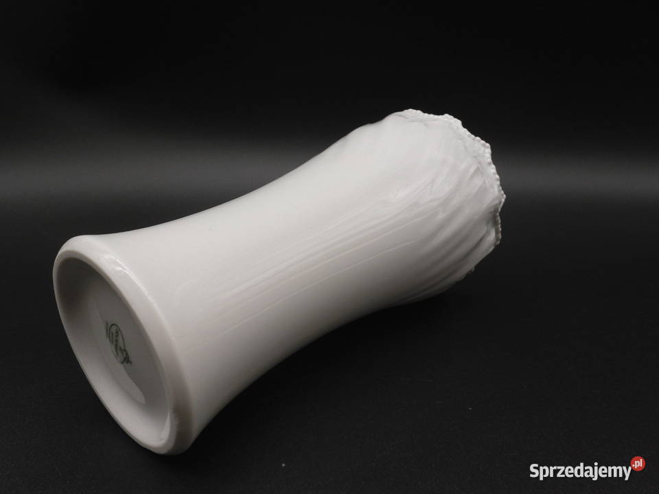 TIRSCHENREUTH porcelanowy wazon z falistym Raszków