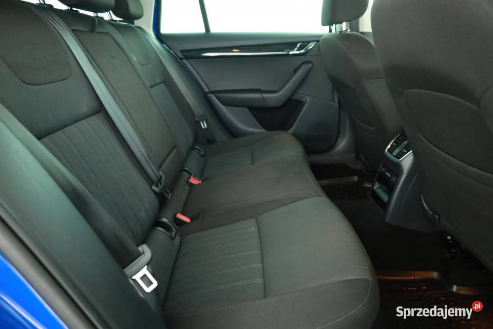 Skoda Octavia 15 TSI radio sprzedam