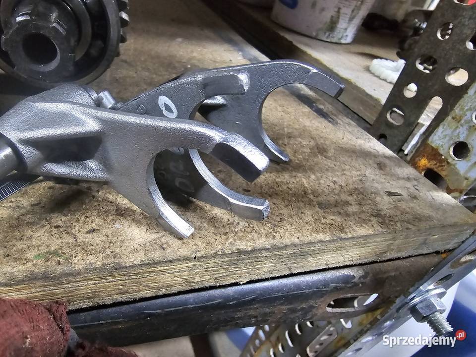 Suzuki DR 600 650 skrzynia biegów wałek wałki Skrzynie biegów