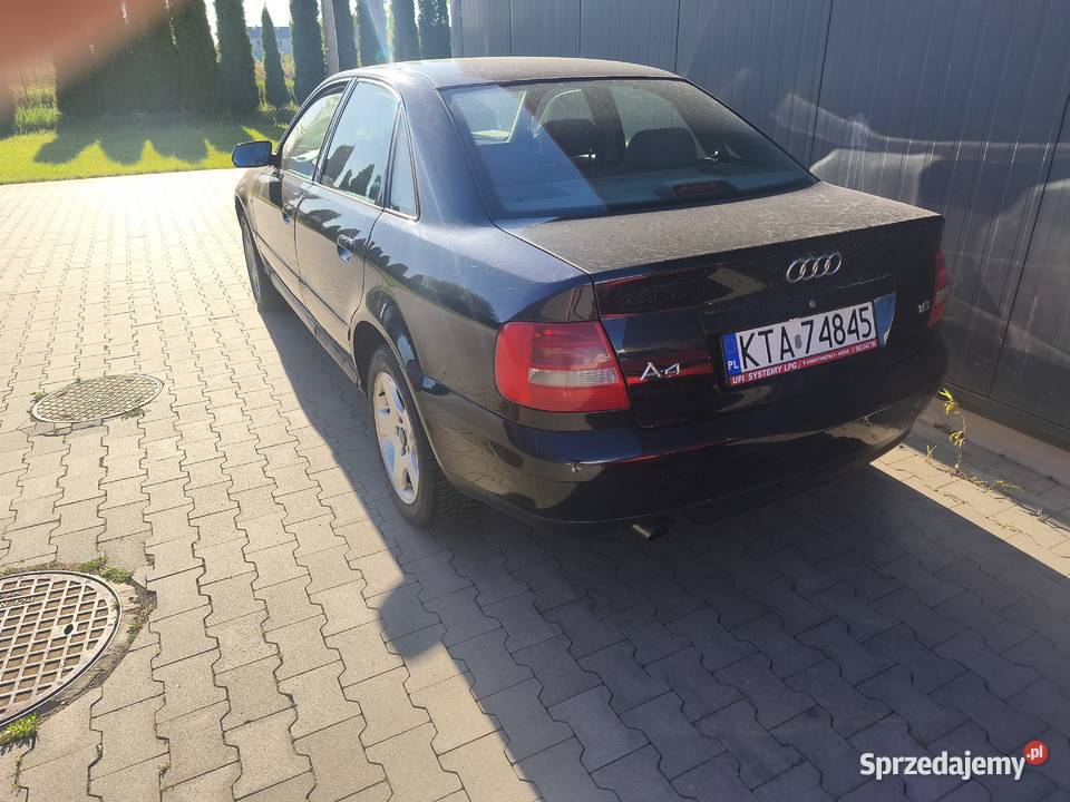 Audi a4 b5 16 lpg 101KM Warszawa