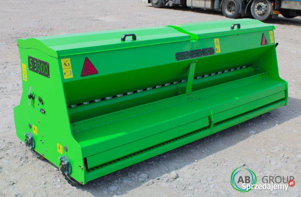 Siewnik do traw Zumrut S3000