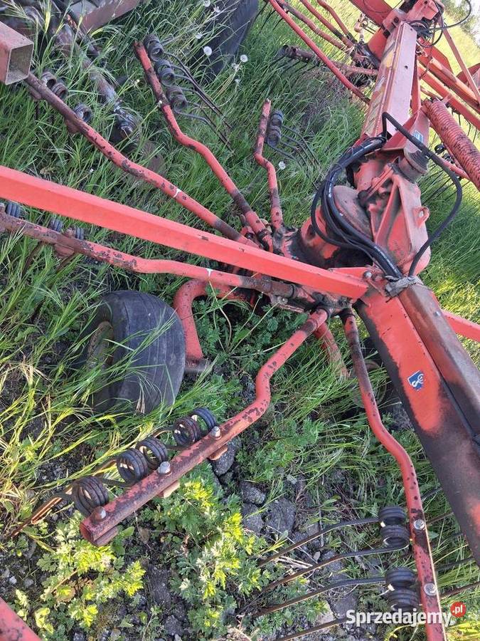 Zgrabiarka dwukaruzelowa Kuhn GA 6000 Kwaśniów Górny