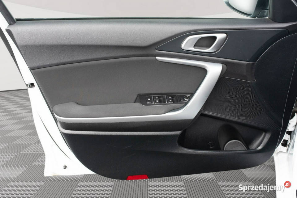 Kia Ceed CT114AF10 TGDI S Czcof Bluetooth gniazdo USB Gdańsk
