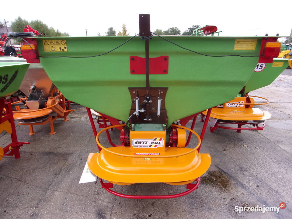 NOWOŚĆ Rozsiewacz nawozowowapienny KŁOS 1000 łódzkie Opoczno sprzedam