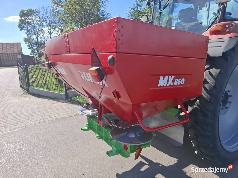 Rozsiewacz nawozu Unia MX 850 nowy Dutrów