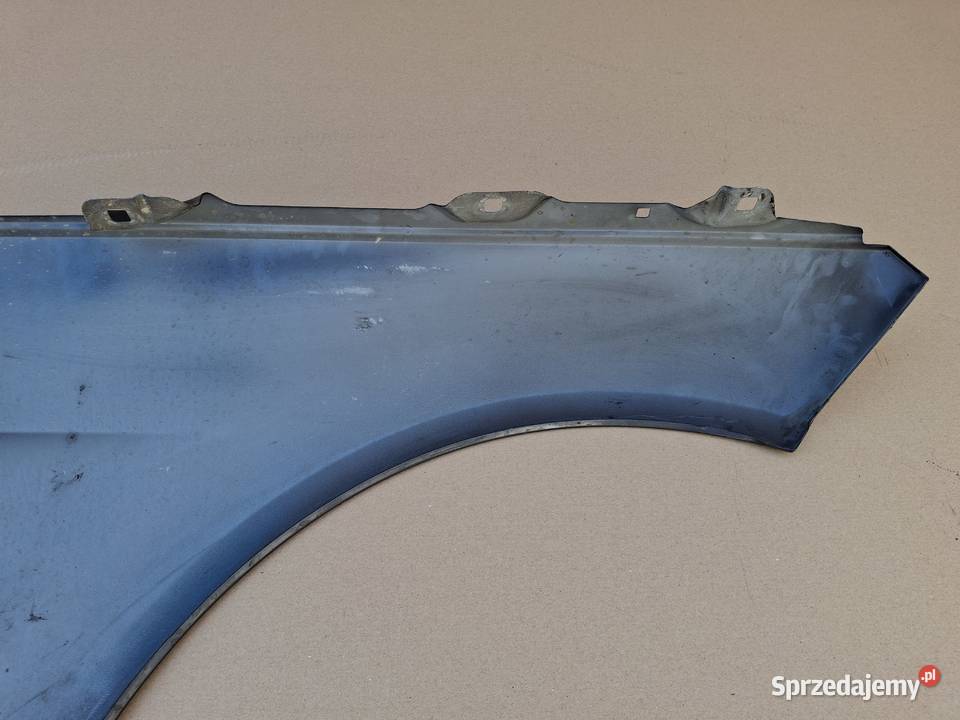 MERCEDES EKLASA W212 BŁOTNIK LEWY PRZÓD PRZEDNI Bieleń