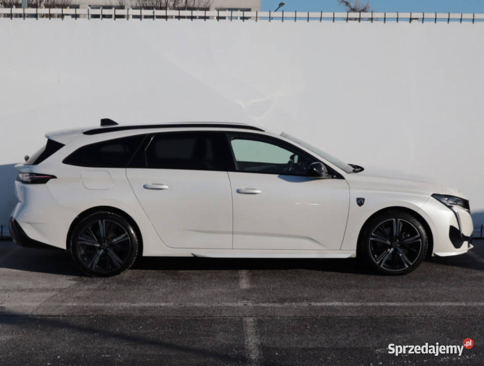 Peugeot 308 Hybrid 180 Lublin