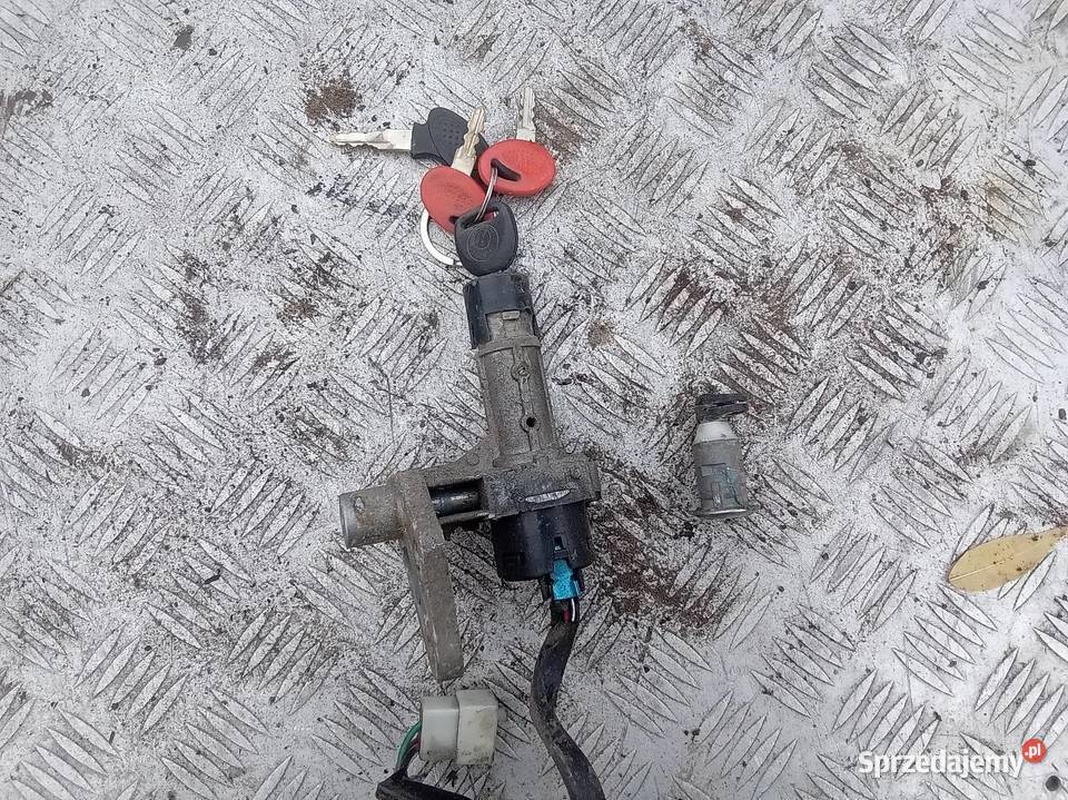 Stacyjka zamek skuter QT4 Quantum Romet Torq Namysłów