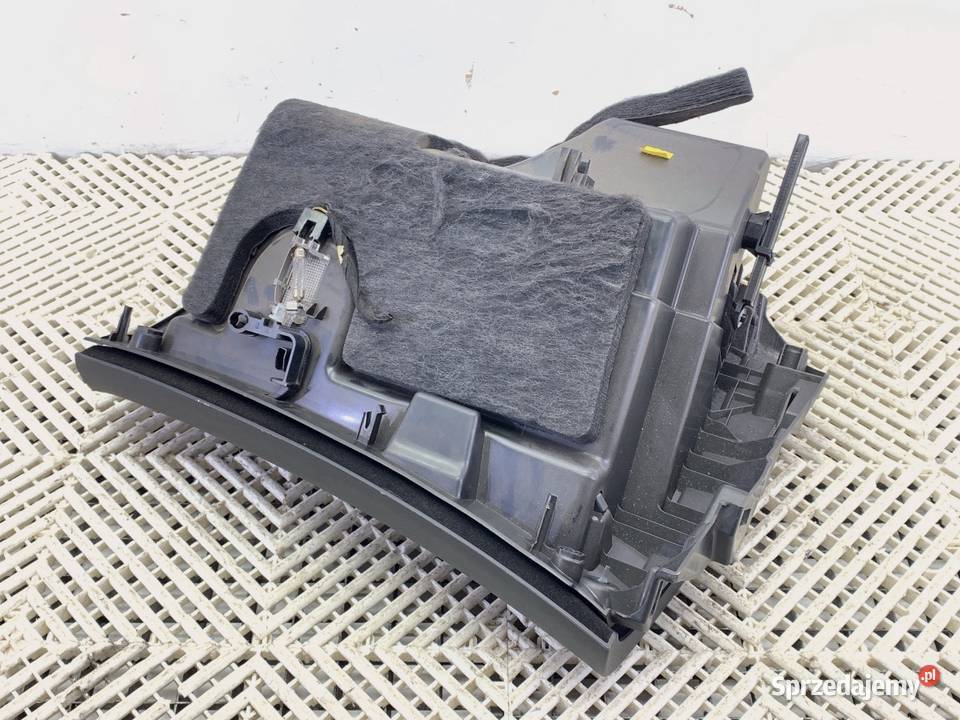 SCHOWEK PASAŻERA OPEL INSIGNIA A Hatchback 0817