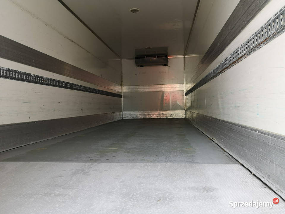 DAF CF 370 Chłodnia 3 Osiowa Winda Manual Niski Daleszyce