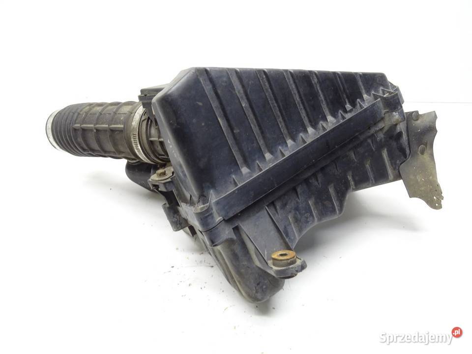 OBUDOWA FILTRA POWIETRZA 1380058B00 SUZUKI