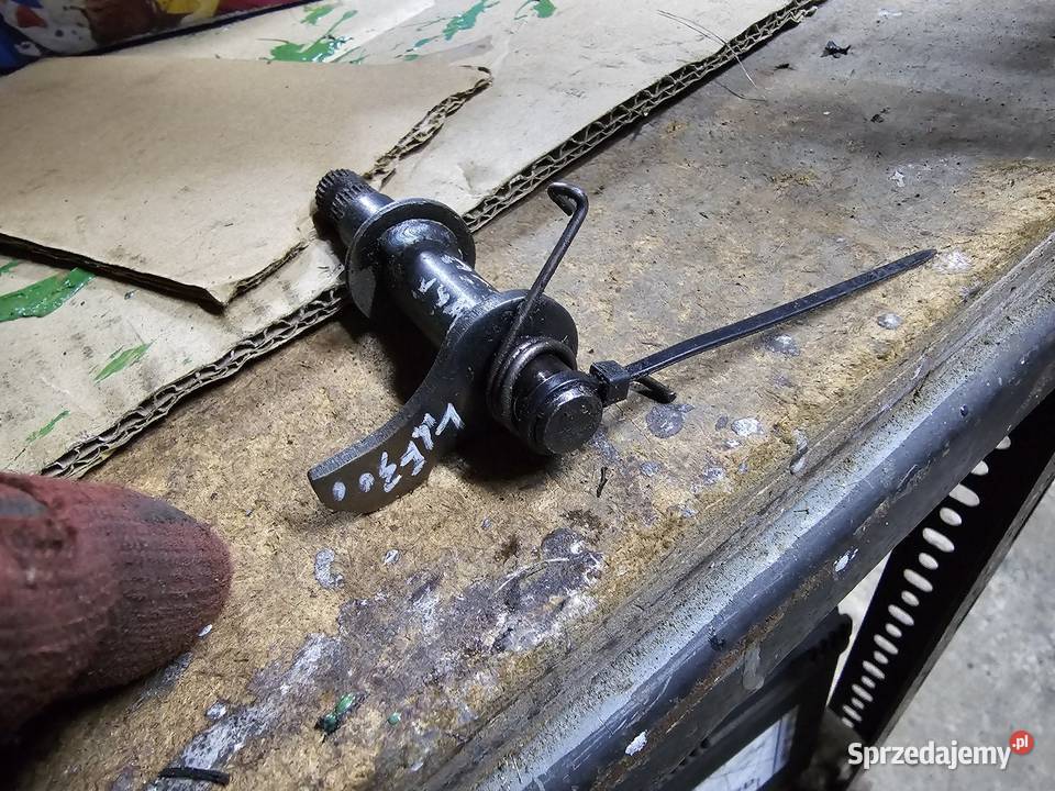Kawasaki klf 300 wałek skrzyni biegów wstecznego Jelenia Góra
