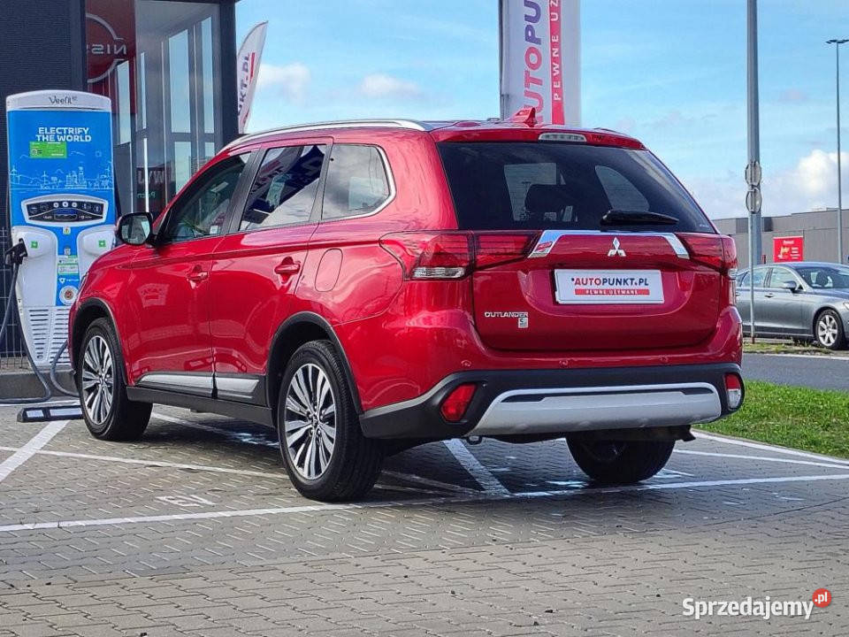 MITSUBISHI Outlander 2019r Automat Salon Poznań