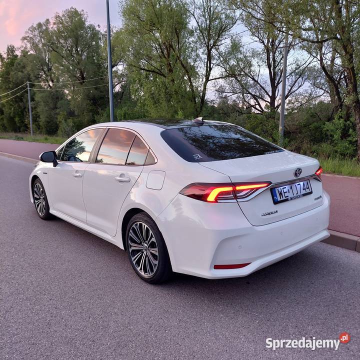 Toyota Corolla 18 Hybryda 2020r ComfortStyleTech ESP Ełk