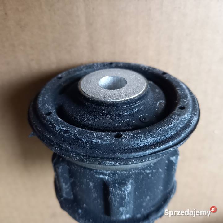 43776871S655K653AA Tuleja belki tył Es95Fi96Pu