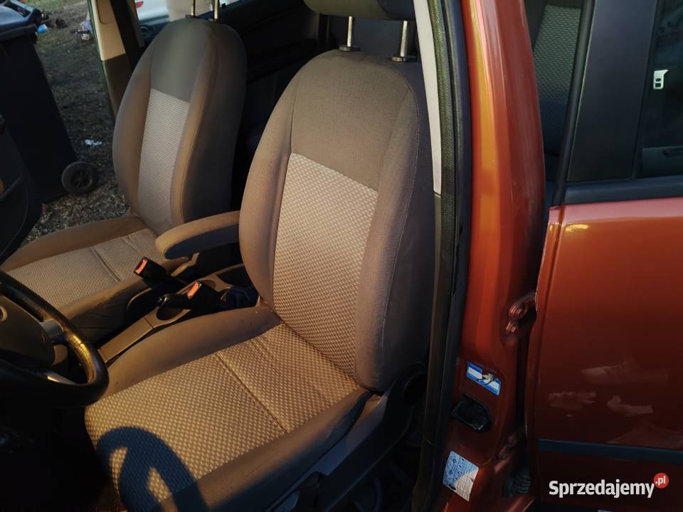 Ford focus cmax 16 benzyna 1600cm3 C-MAX Nowe