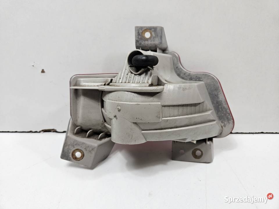 OPEL ZAFIRA C LAMPA PRZECIWMGIELNA PRAWY TYŁ Międzychód sprzedam