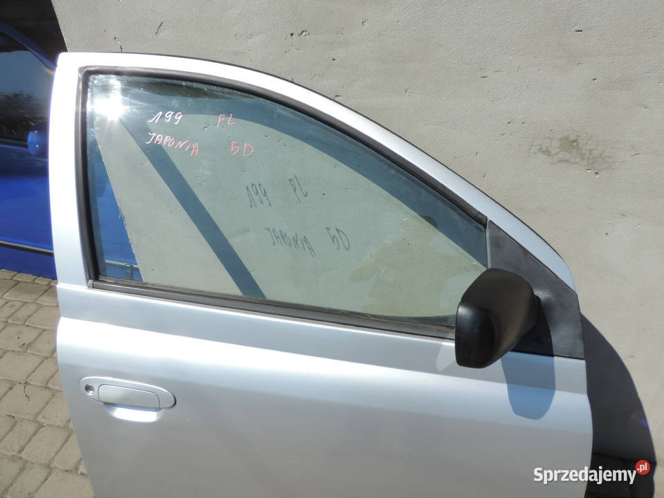TOYOTA YARIS I HB FL 5D KOLOR 199 DRZWI PRAWY małopolskie Nowy Sącz