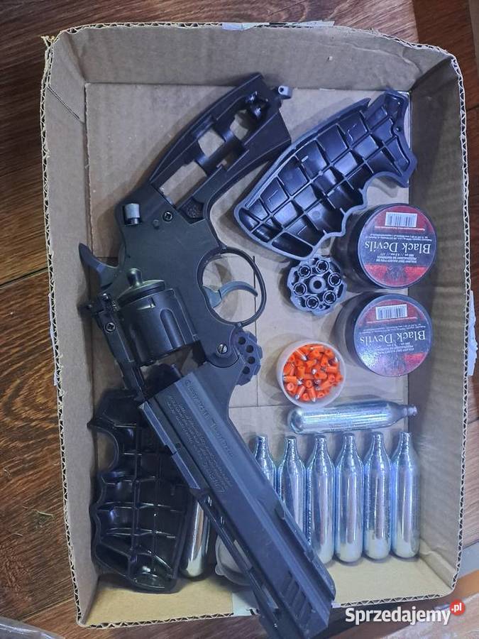 sprzedam pistolet Wawrzeńczyce