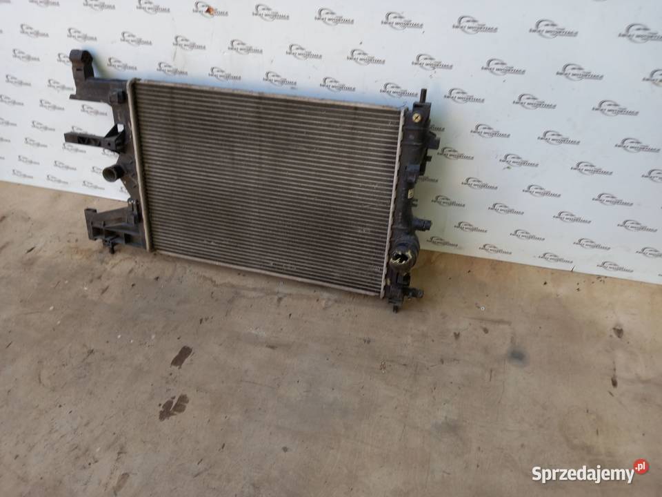 ASTRA J 12r chłodnica wody Kielce