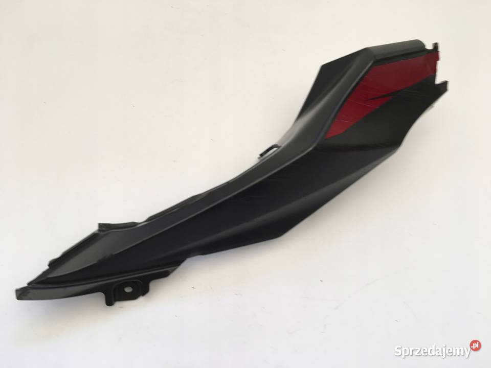 SUZUKI GSXR 1000 17 Owiewka tył Ogon Zadupek L