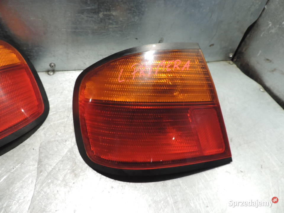 NISSAN PRIMERA P11 HB LAMPA LEWY TYŁ Nowy Sącz