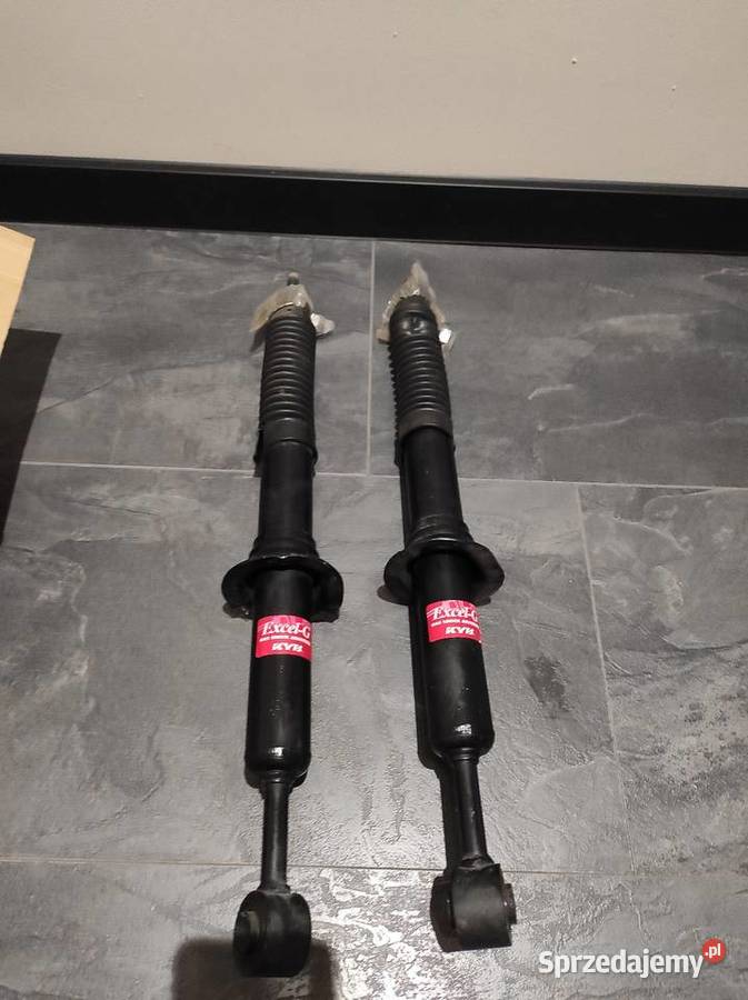 Nowe amortyzatory Toyota Hilux Chrzanów