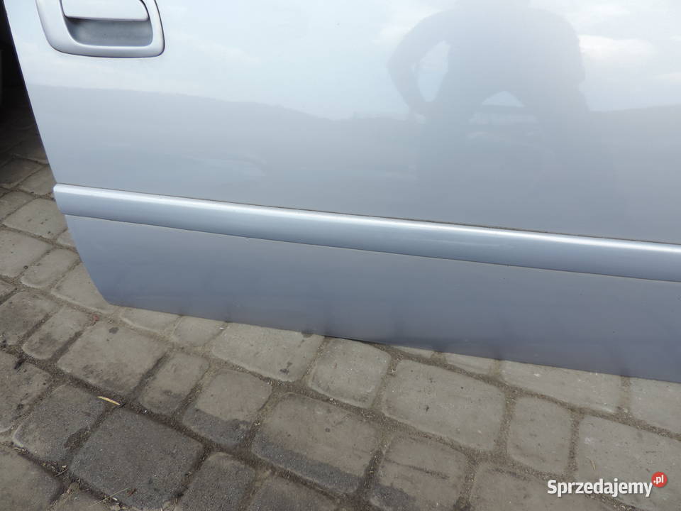 DRZWI PRAWY PRZÓD OPEL ASTRA 2 G HB Z151 małopolskie Nowy Sącz