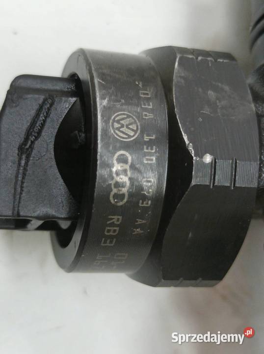 POMPOWTRYSKIWACZ 038130073AA 0414720028 19 TDI Rok produkcji 2001