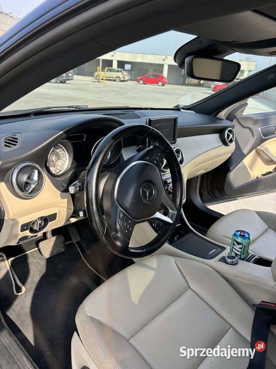 Mercedes cla czarny Lublin