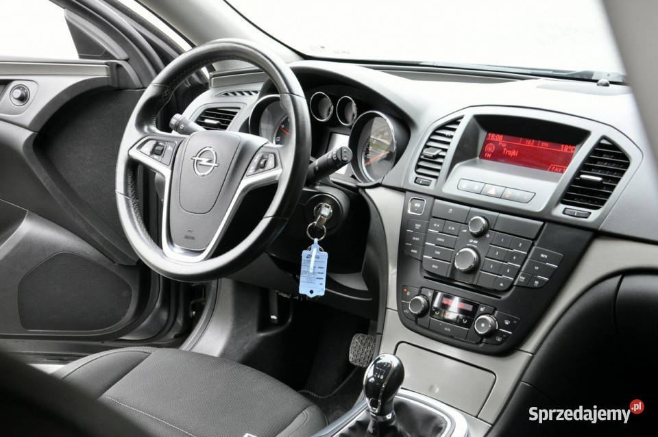 Opel Insignia 14T 140 VAT marża