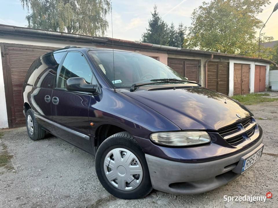 Chrysler Voyager 25 Diesel Niski Przebieg Dębica