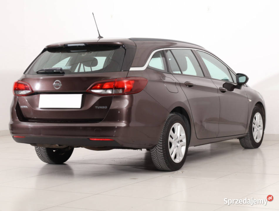 Opel Astra 14 T wspomaganie kierownicy