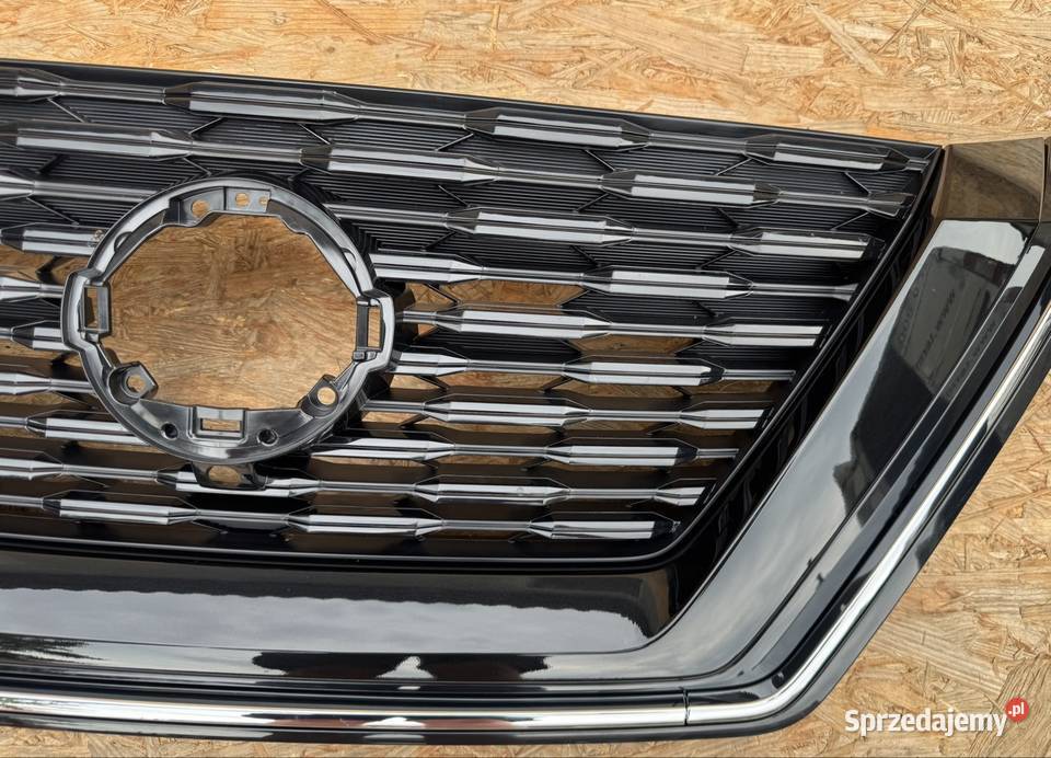 Grill atrapa chłodnicy Nissan xtrail t33 na Międzychód