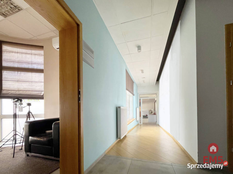 Lokal Zaścianki 245m2 sprzedam