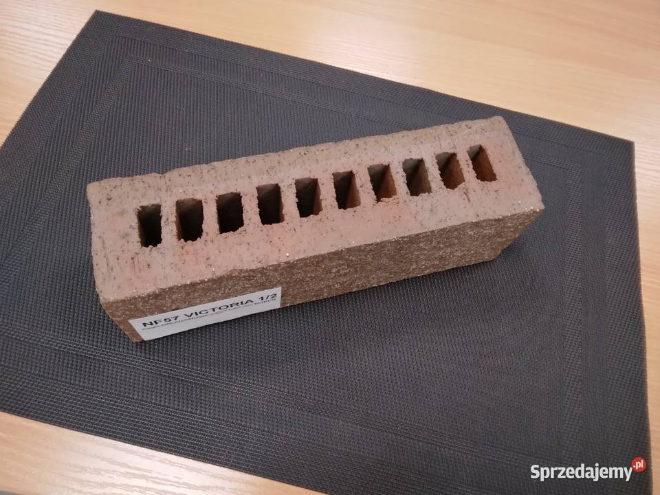 Cegła połówkowa NF57 Victoria cieniowana firmy Baranowo