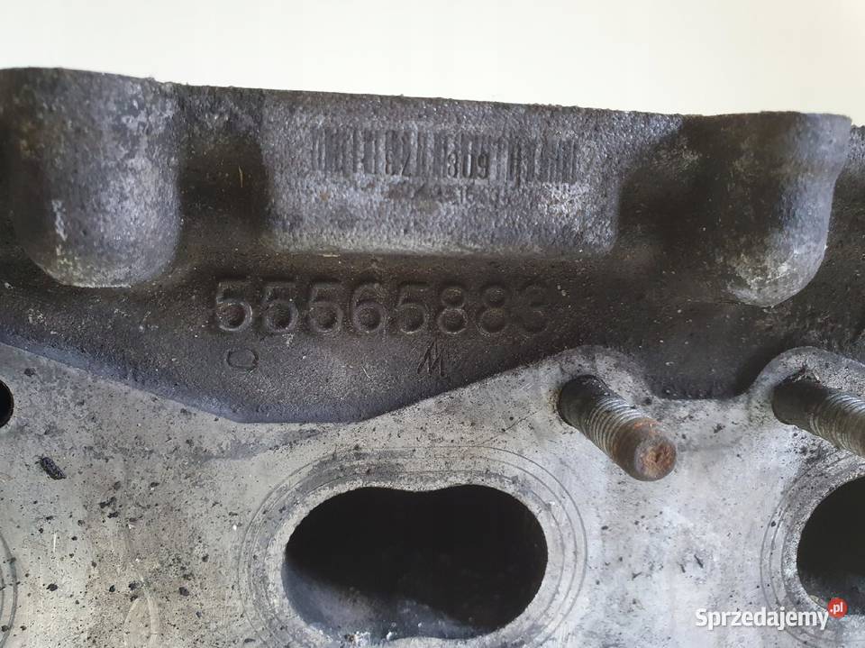 Opel Vectra C 19 CDTI GŁOWICA CYLINDRÓW 55565883 Janów