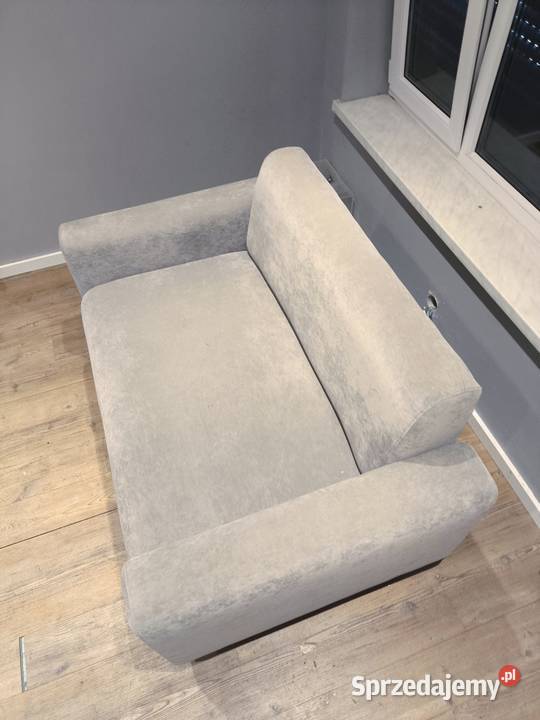 Kanapa 2 osobowa sofa mala welurowa szara jasna Meble Tarnów
