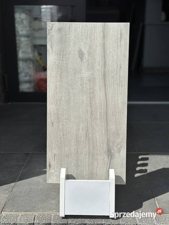 PŁYTKA GRESOWA PORTO GREY FLORENCJA 31X62 GAT I Opoczno