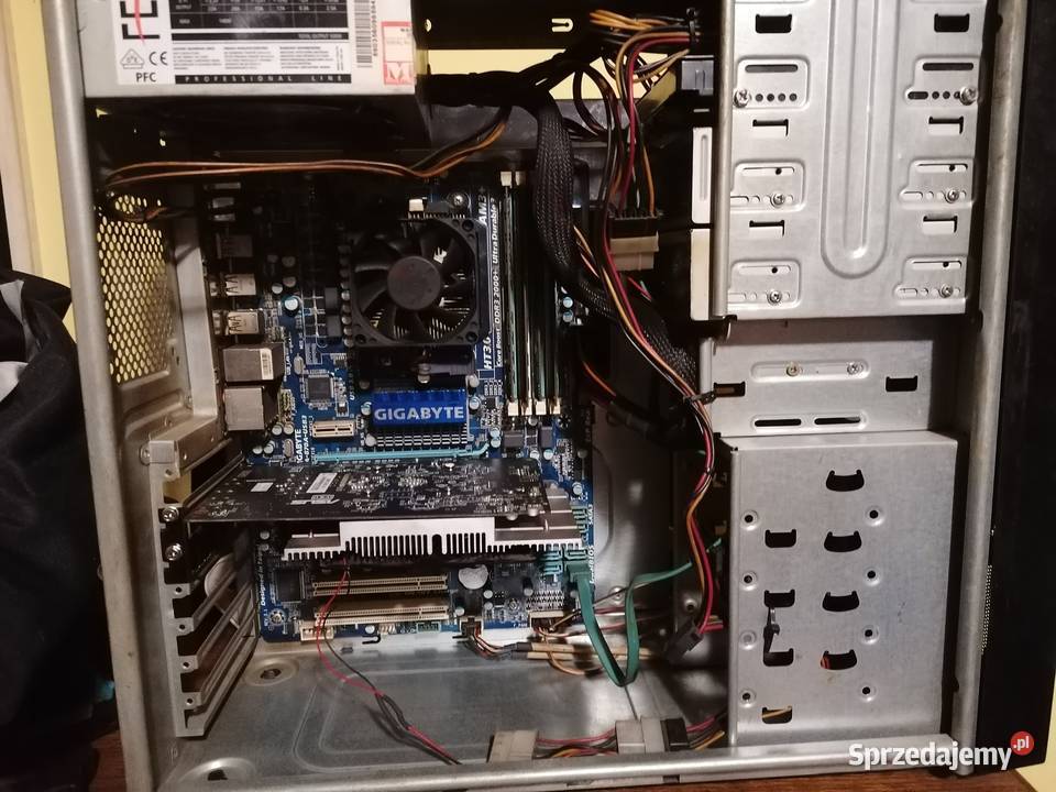 komputer stacjonarny Klasy AMD Phenom X3, X4, X6 Masłowice sprzedam