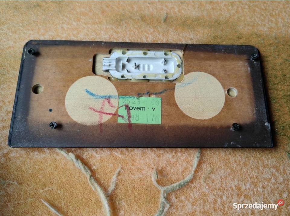 Dekor schowka tunelu środkowego BMW E38 osobowe śląskie Żory