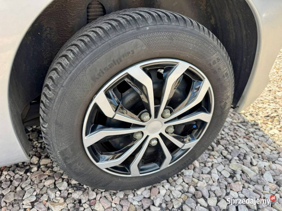 Peugeot 207 14 stary zwykły silnik Sprowadzony Szerominek